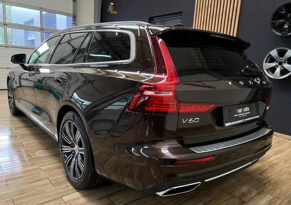 Volvo V60 cena 94900 przebieg: 149000, rok produkcji 2018 z Nowy Dwór Mazowiecki małe 667